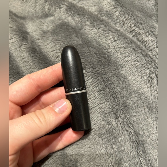 M.A.C Cosmetics Retro Matte Lipstick - Picture 3 of 6